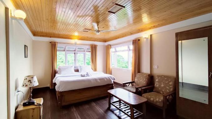 Artistic Greystone Dreams Hotel กาลิมปง ภายนอก รูปภาพ