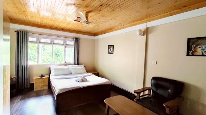 Artistic Greystone Dreams Hotel กาลิมปง ภายนอก รูปภาพ