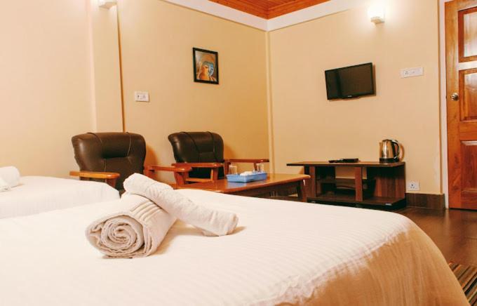 Artistic Greystone Dreams Hotel กาลิมปง ภายนอก รูปภาพ